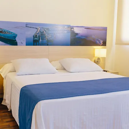 Otel L'algadir Del Delta Poblenou del Delta
