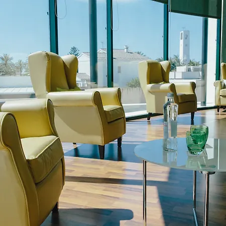 Ξενοδοχείο L'algadir Del Delta 3*